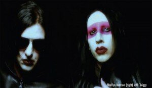 2339016353_c775bc8960